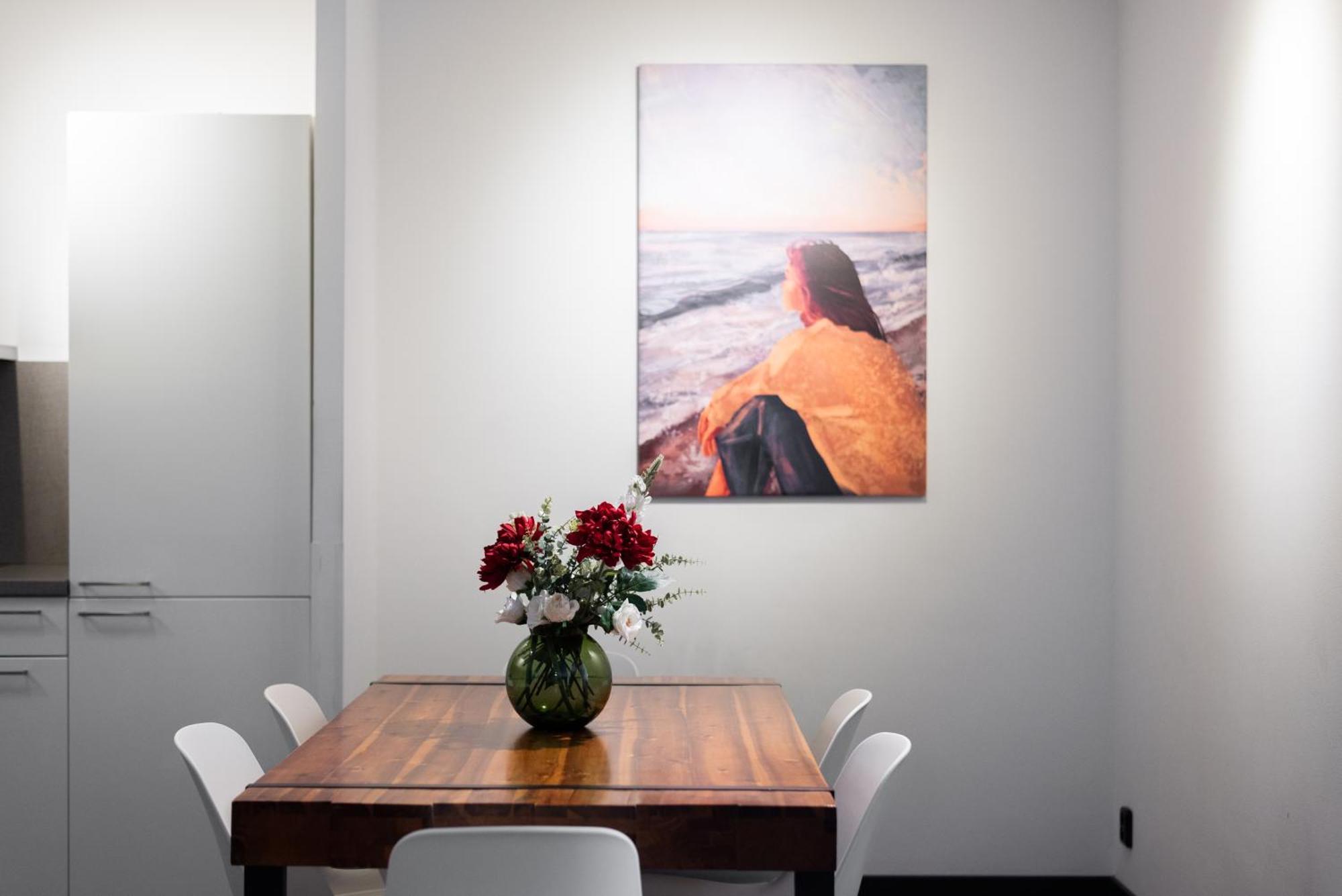 Spacious Apartments Near Karlin Square Прага Екстериор снимка